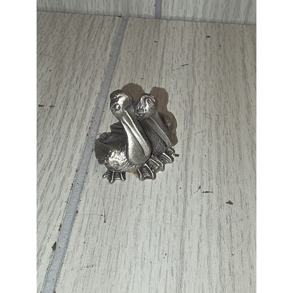 Hudson Pewter VTG 80's Pair Of Pelican Figurine 2" H Made in USA Noah's Ark 2185 - Picture 1 of 7